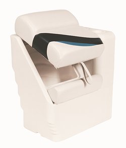 Pontoon Lean Back Right