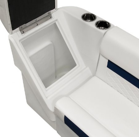 Stylish Pontoon Lean Back