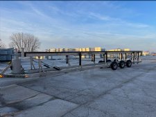 22' Triple Axle Hydraulic Center Lift Trailer (Bi-Toon)