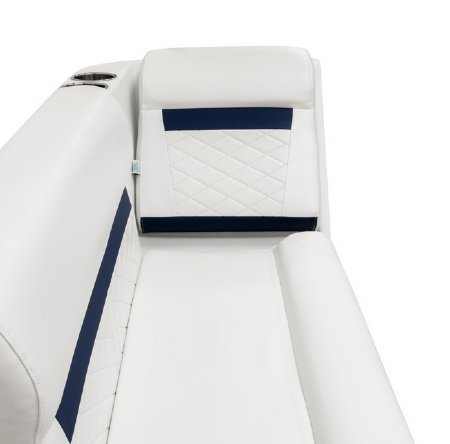 Stylish Pontoon Lean Back