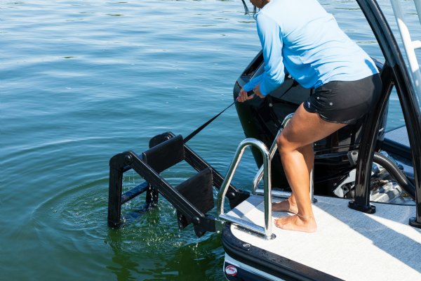 lippert marine ladder heavy duty folds very easy