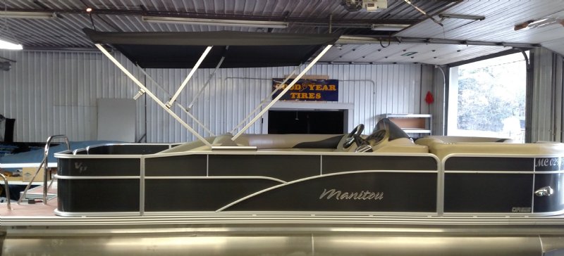 Black Frame Power Bimini